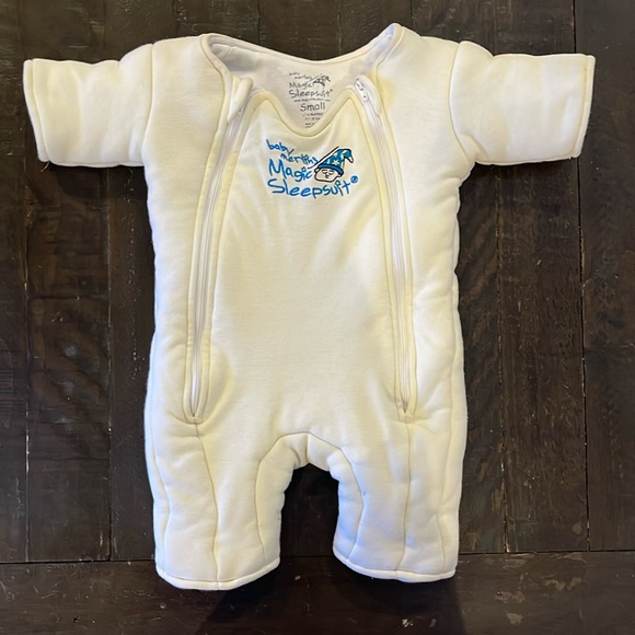 Baby Merlin’s Magic Sleepsuit - Picture 1 of 5